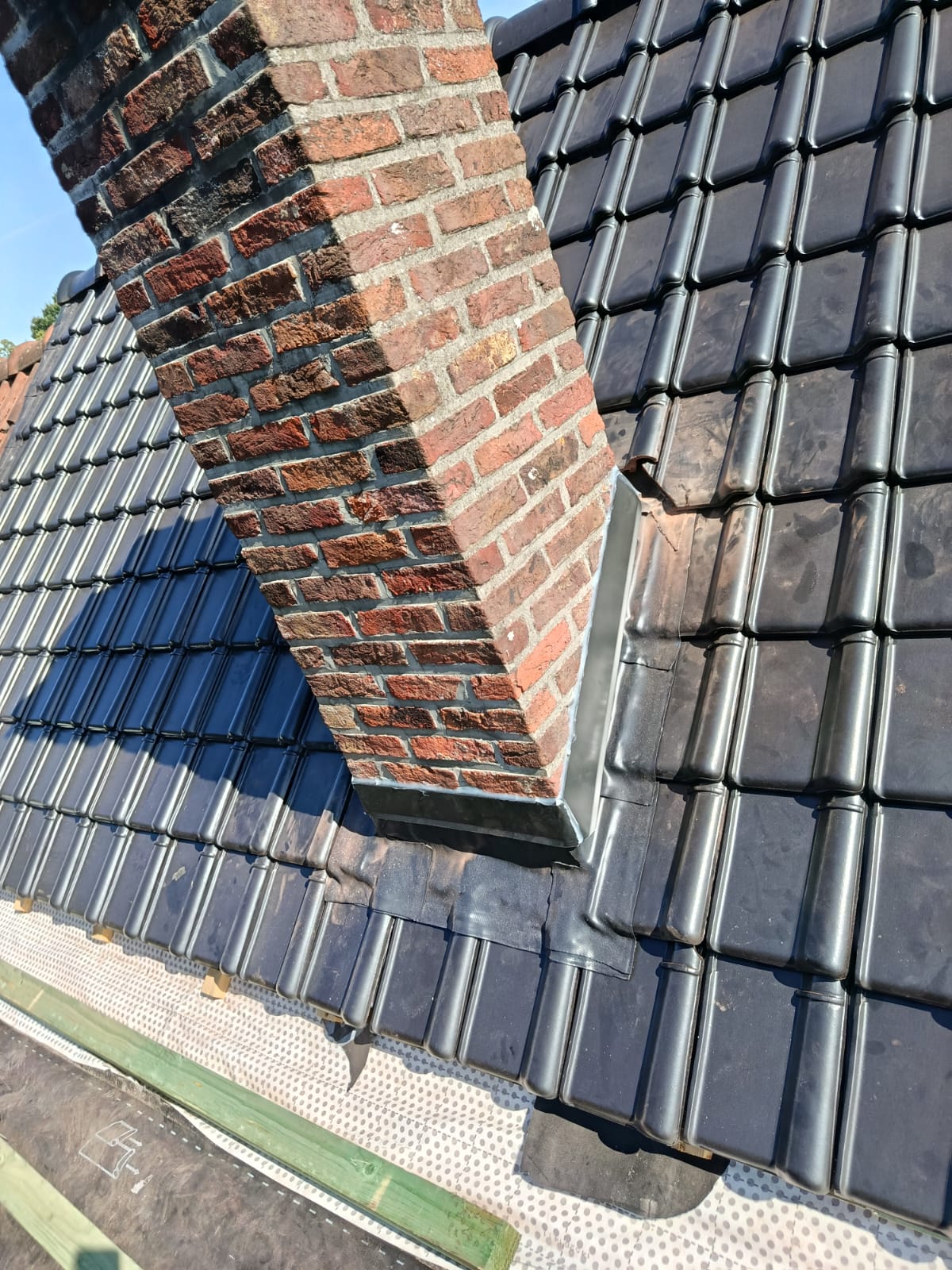 Zinkwerk rond schouw